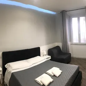 Rent Colosseum 2* Rome